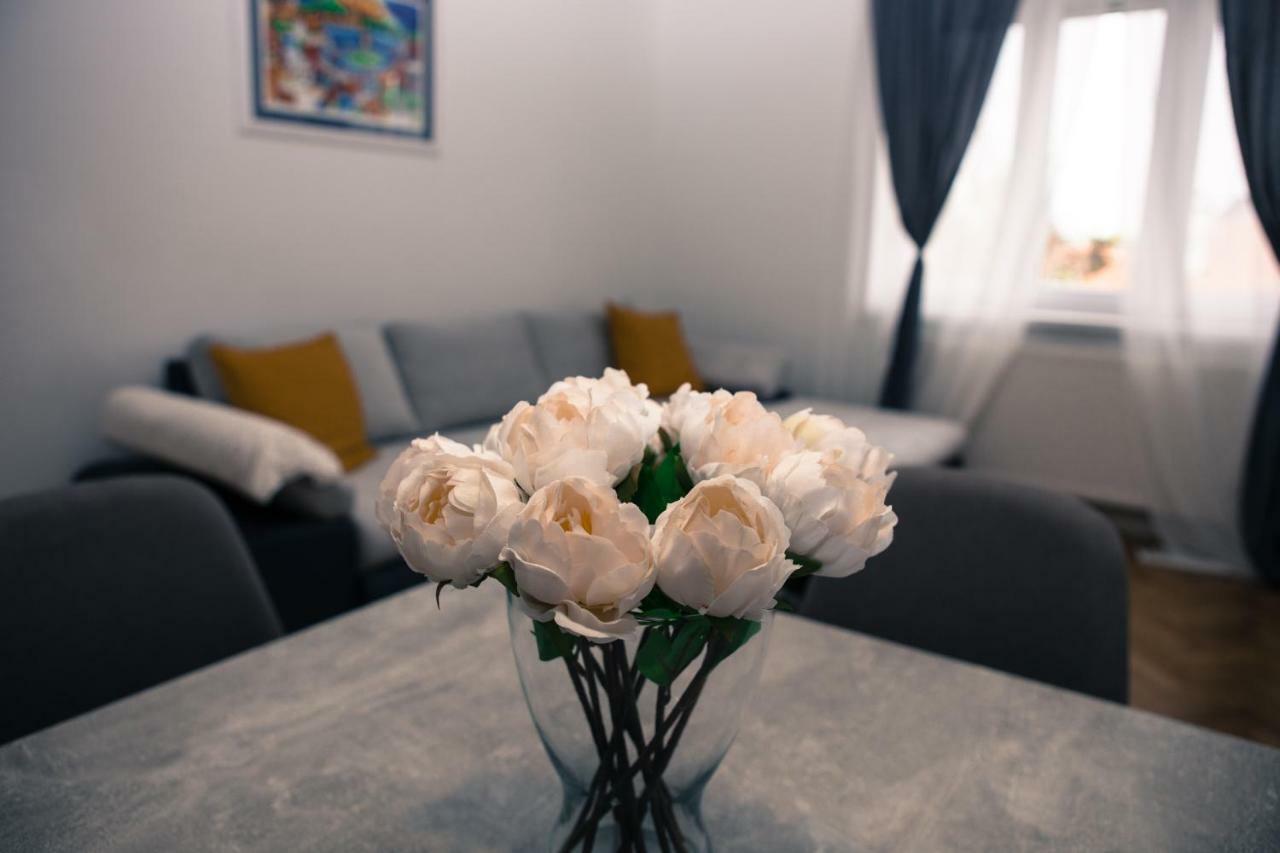 Deluxe Apartments 萨格勒布 外观 照片