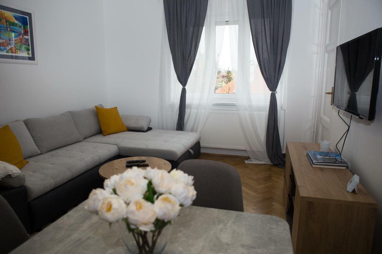 Deluxe Apartments 萨格勒布 外观 照片