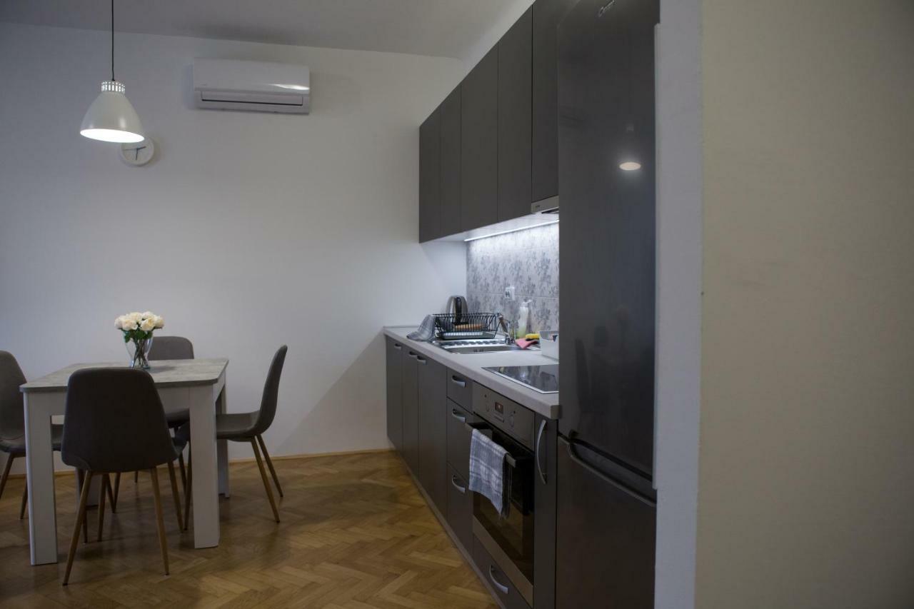 Deluxe Apartments 萨格勒布 外观 照片