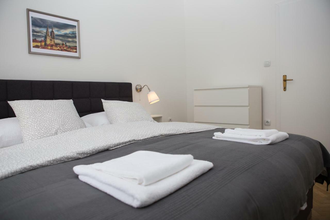 Deluxe Apartments 萨格勒布 外观 照片