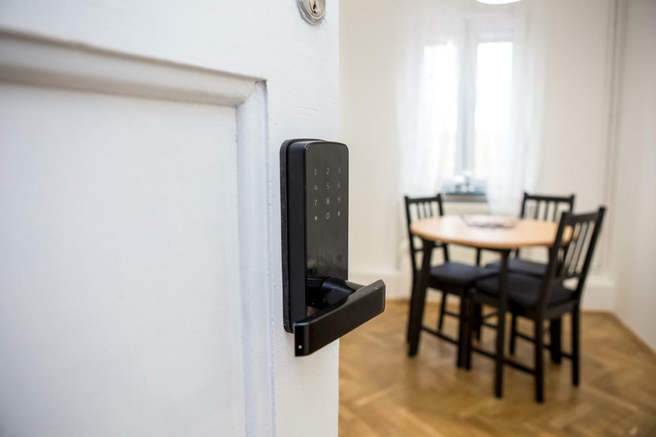 Deluxe Apartments 萨格勒布 外观 照片